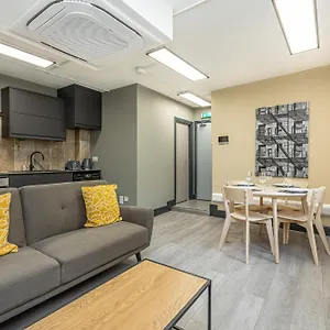 Charming 1br Flats In The Heart Of Of , Londres Reino Unido