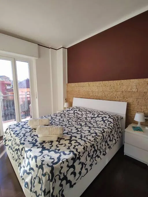 Bilocale Luminoso E Accogliente Zona Marche Daire Milano 0*,