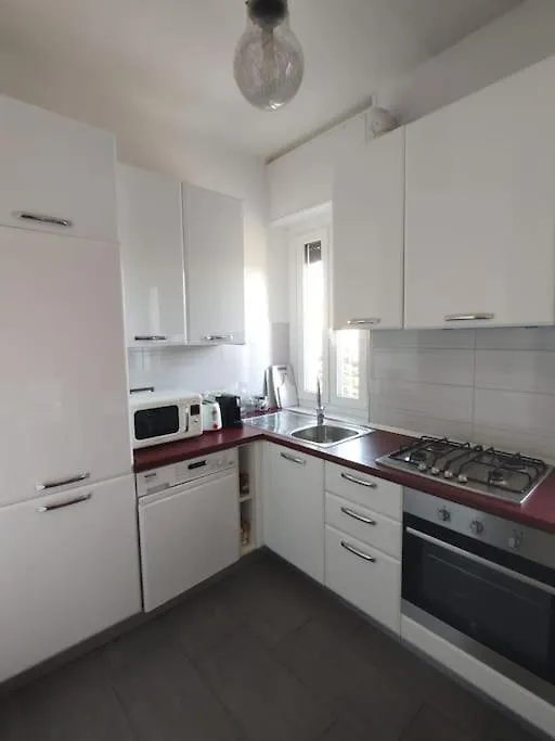 Bilocale Luminoso E Accogliente Zona Marche Daire Milano 0*,